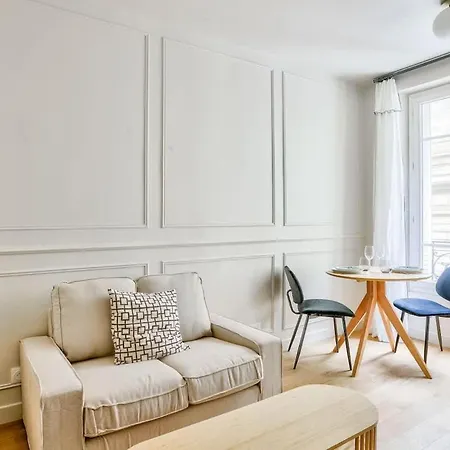 Bel Au Coeur Des Batignolles * Paris