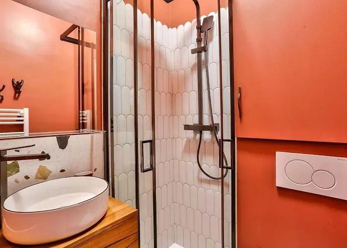 Bel Au Coeur Des Batignolles شقة